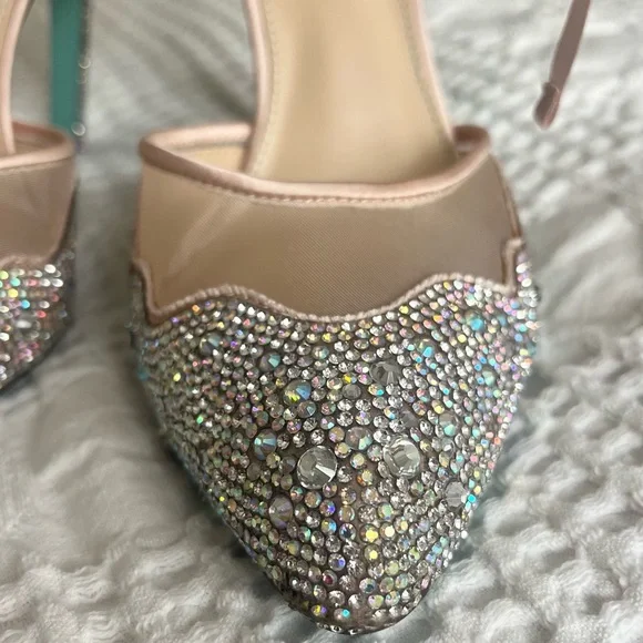 Betsey Johnson Women's Iris Evening Pumps Wedding Something Blue Sole - Picture 5 of 11